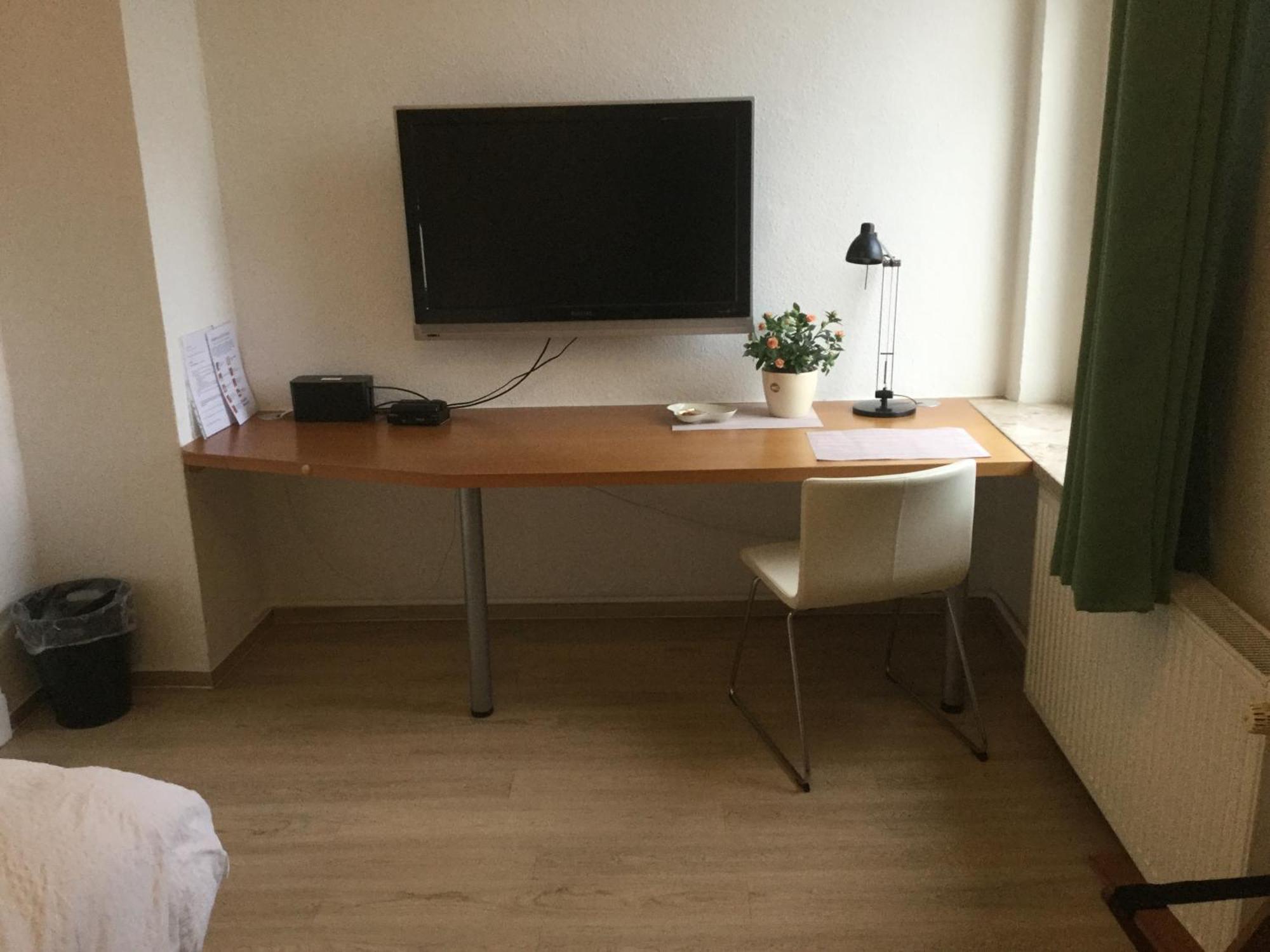 Ferienhaus Us Luett Hus Und Das Zimmer Linde Im Haupthaus Oldenburg Room photo