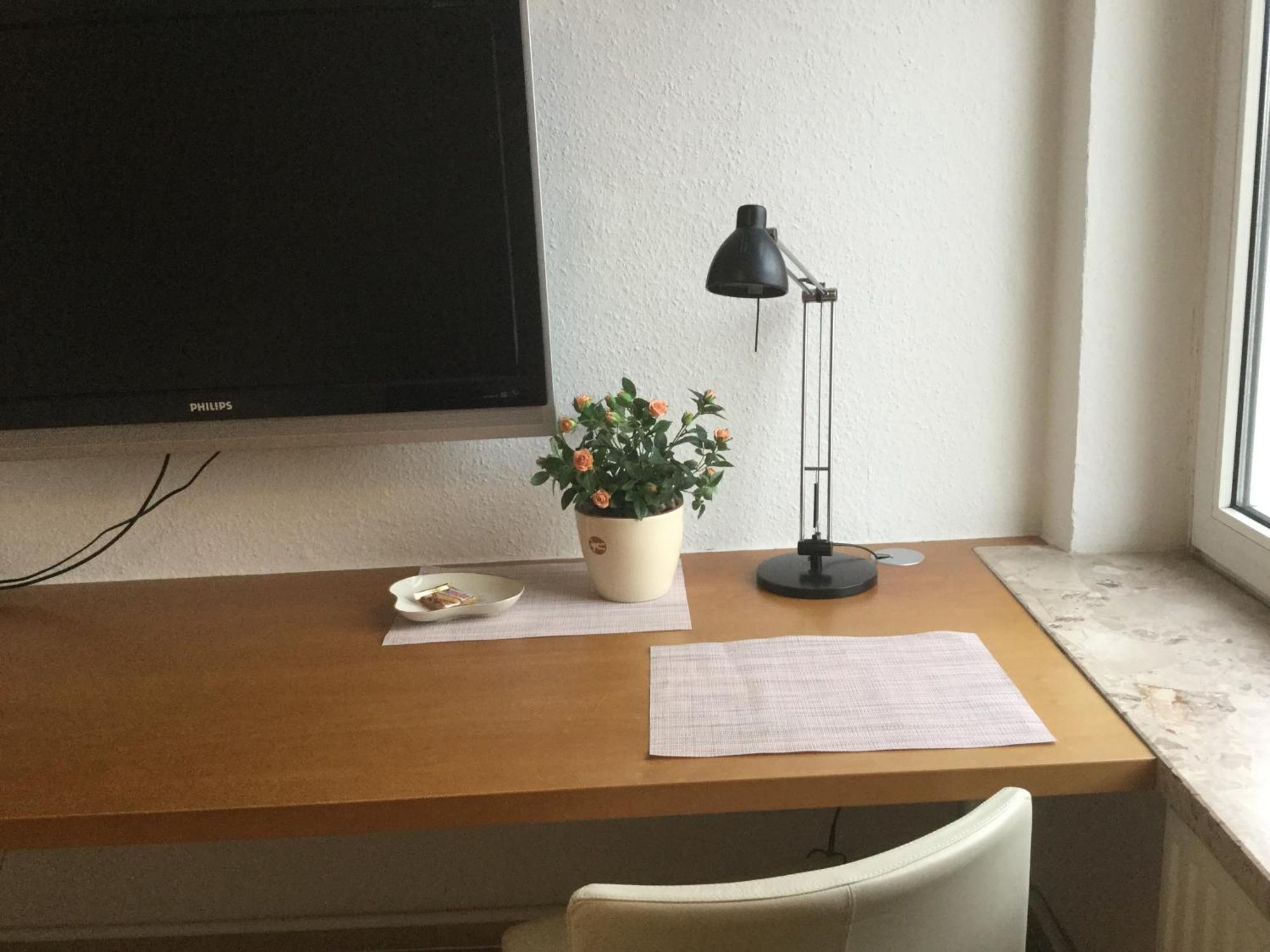 Ferienhaus Us Luett Hus Und Das Zimmer Linde Im Haupthaus Oldenburg Room photo